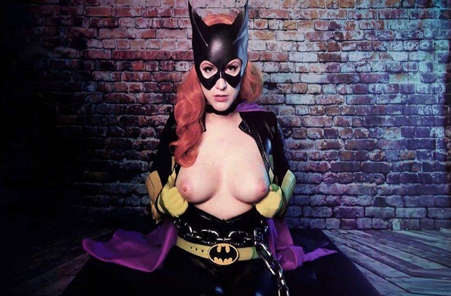 Veronica Chaos – Batgirl Tests Joker’s New Laughing Gas 4k